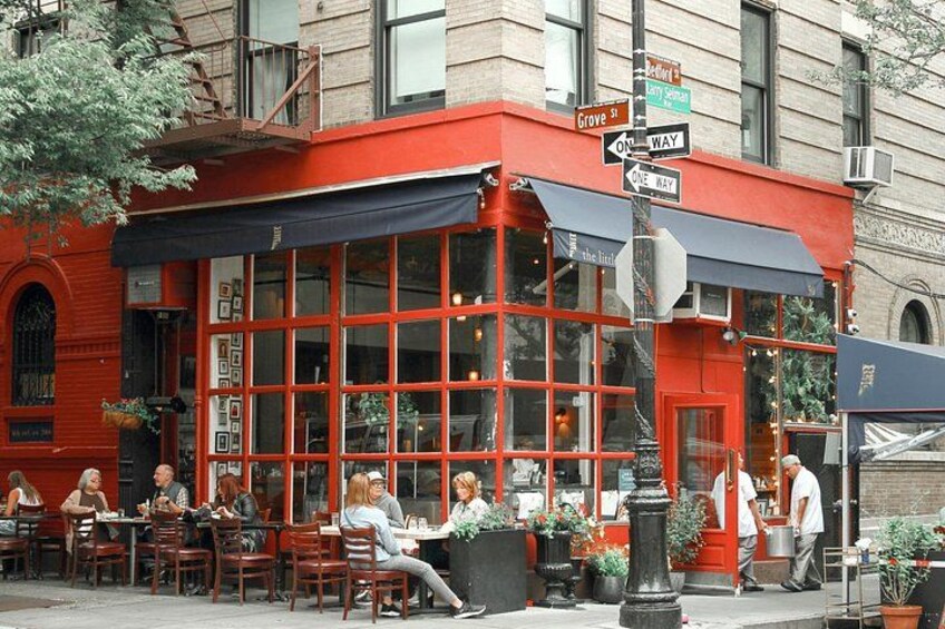 NYC: Greenwich Village Food Tour with 6 Locals Favorites Dishes 2