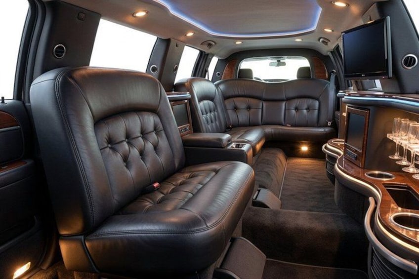 Top Rated Private New York Highlights Tour by Stretch Limousine 5