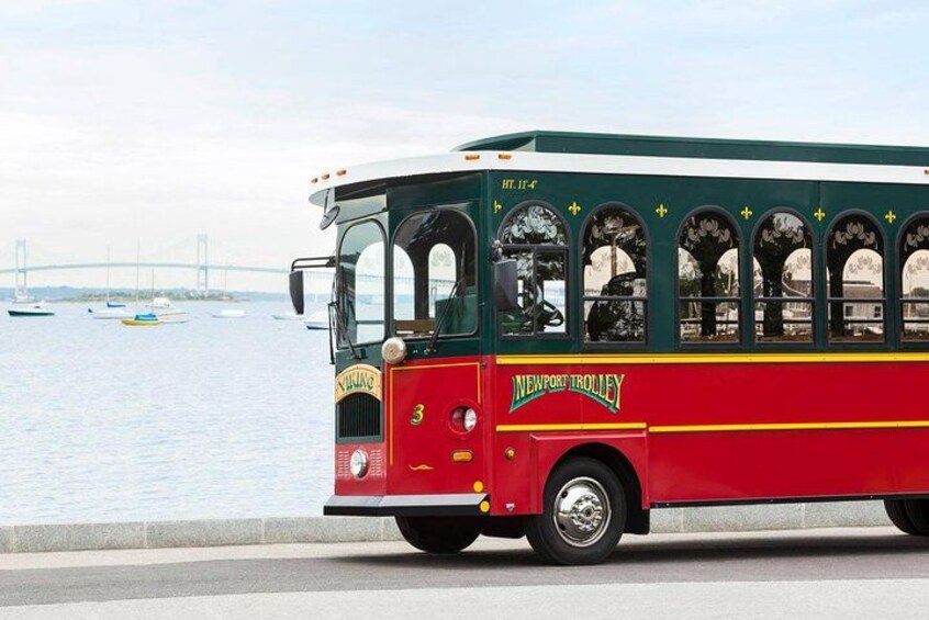 Newport Trolley Tour - Viking Scenic Overview 2