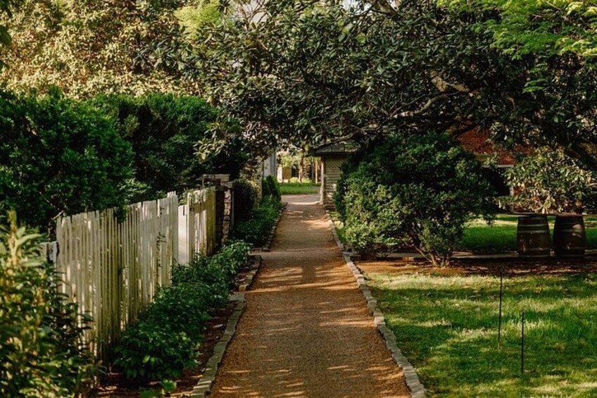 Belle Meade Guided Mansion Tour with Complimentary Wine Tasting 1