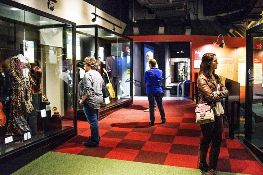 Country Music Hall of Fame and Museum Admission 2