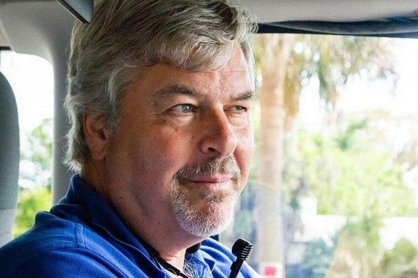 Pat Conroy's Beaufort Tour by Golf Cart 3