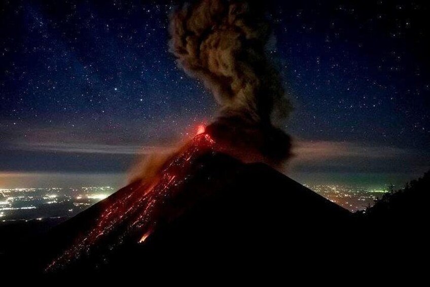 Acatenango Volcano Overnight Tour 1