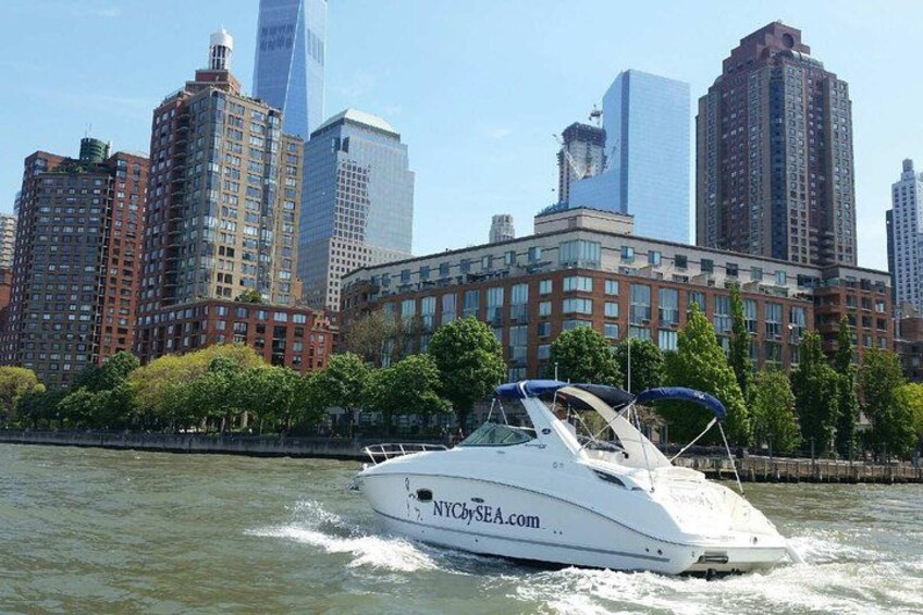 Only six passengers per ride around NYC! 3