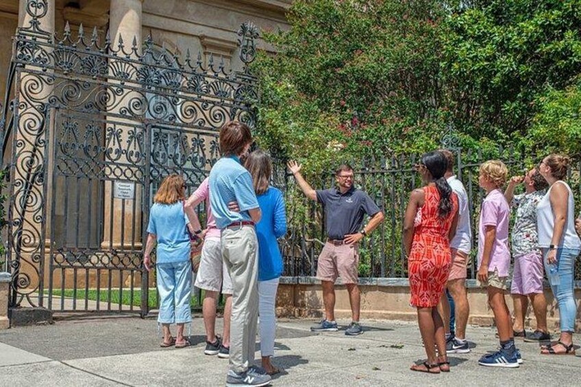 Historic Charleston Walking Tour: Rainbow Row, Churches, and More 4