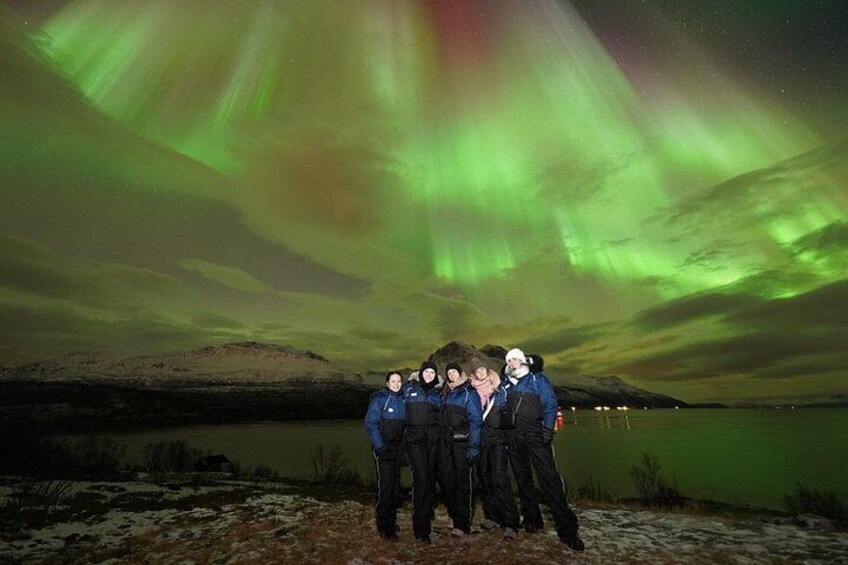 Aurora tour small group free portrait and bonfire 2
