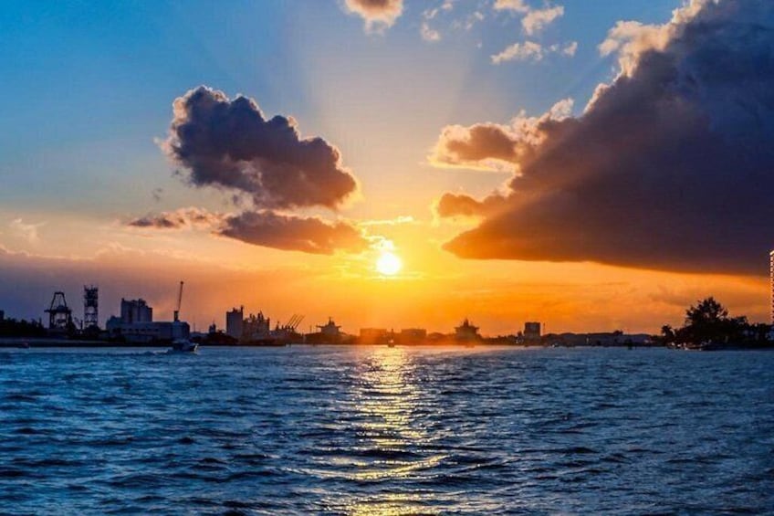 Sunset Catamaran Cruise in Ft. Lauderdale 2
