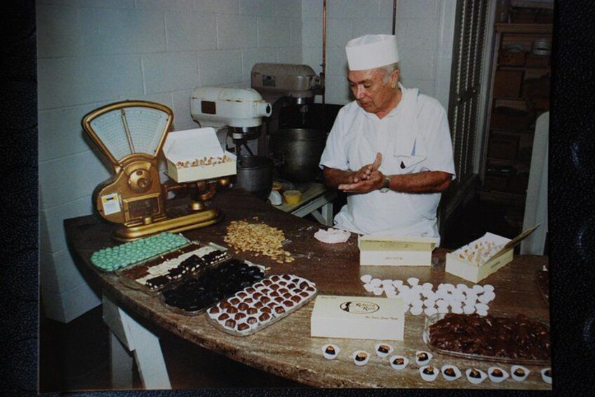 Experience Rebecca Ruth Chocolate Tour & Museum! 2
