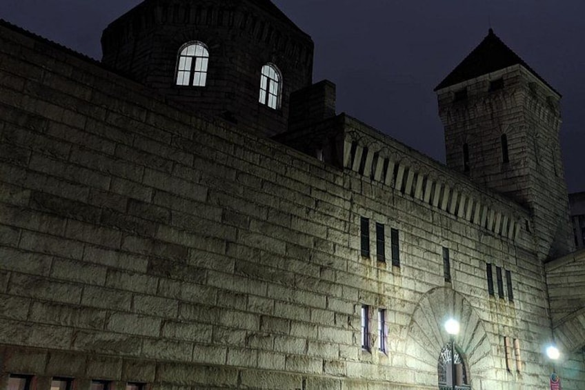 Discover the most haunted landmarks of the Burgh! 5