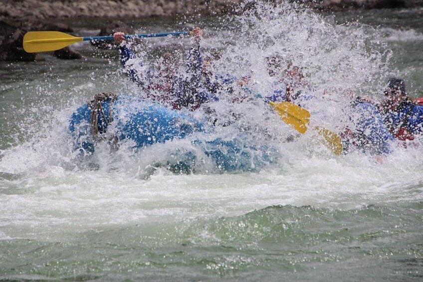 Rafting on Athabasca River Mile 5 in Jasper 3