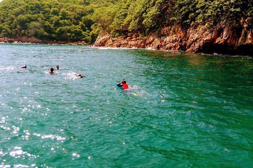 Sun, Sea & Streets: Beach Day + Snorkel Adventure & City Tour 5