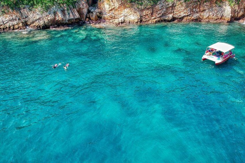 Sun, Sea & Streets: Beach Day + Snorkel Adventure & City Tour 1
