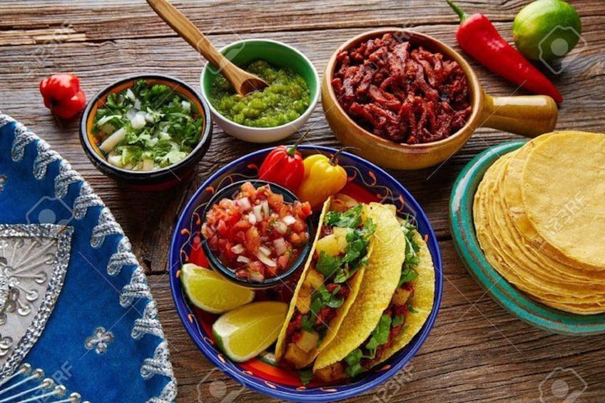 Lucha Libre-Wrestling FiestaExper Taco Dinner Beer ONLY SUNDAYS 2