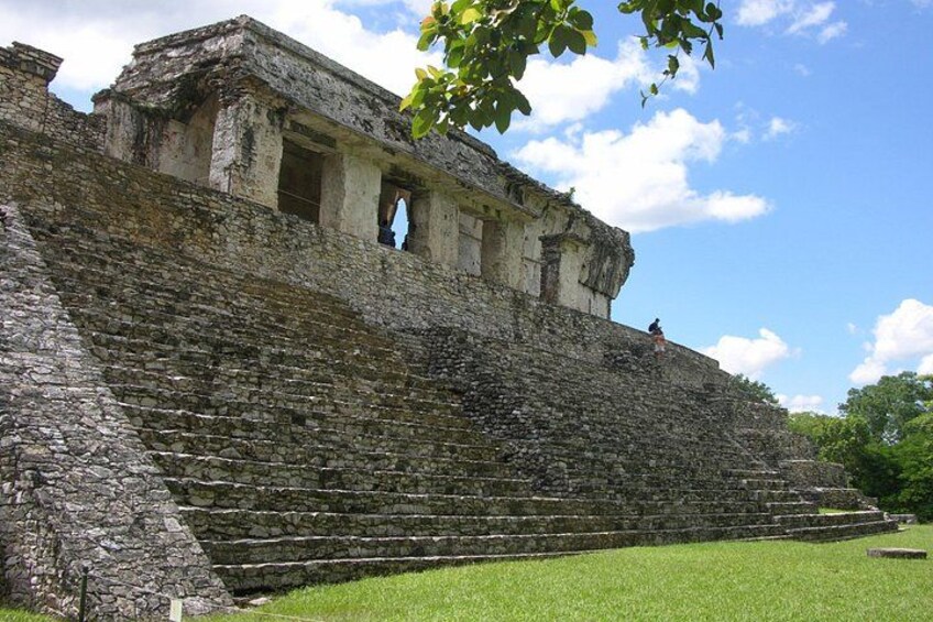 Palenque Archaeological site 5