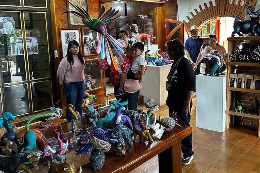 Monte Alban, Alebrijes & Black Pottery: Oaxaca Essential Day Tour 3
