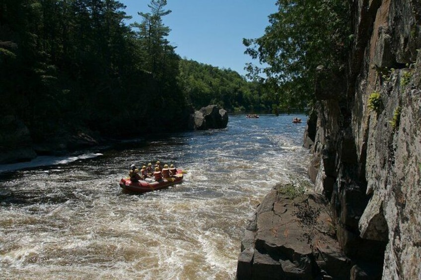 Rafting (Half day) WITH Transport From Tremblant Resort 2