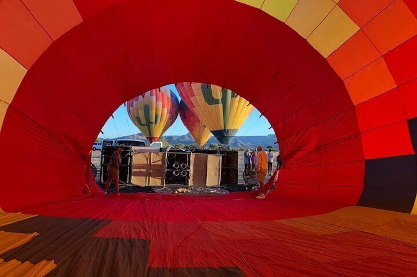 Phoenix area Hot Air Balloon Ride on the Largest Balloon in USA 4