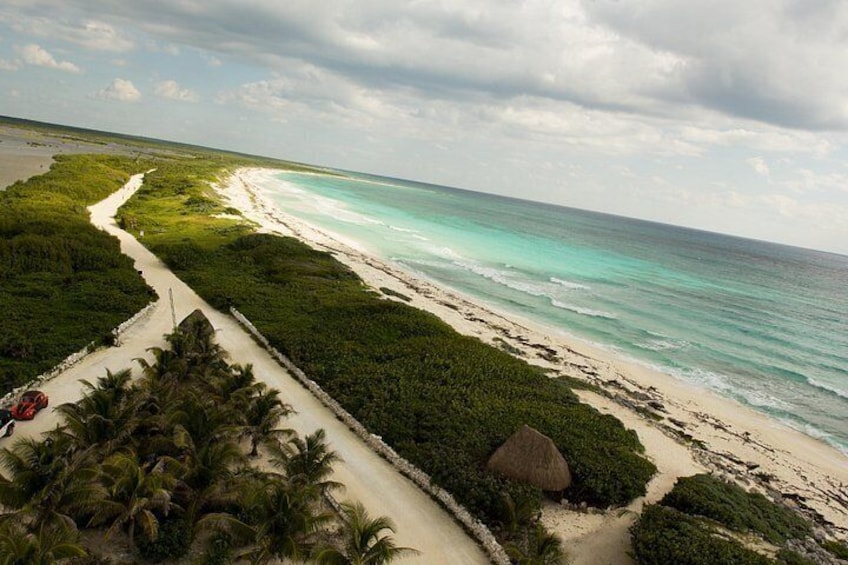Cozumel Jeep and Snorkel Adventure with Lunch at Punta Sur Park 3