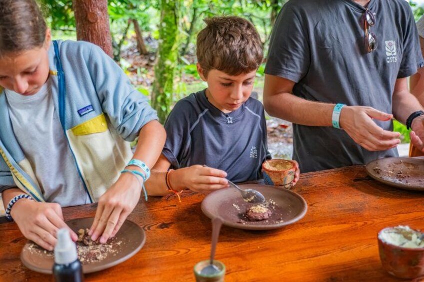 Coffee and Chocolate Tour in La Fortuna 2