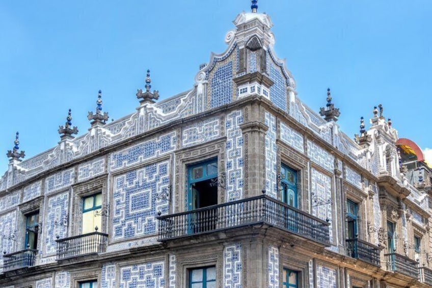 Mexico City Historical Centre Food Tour with 7 Tastings & Drinks 2