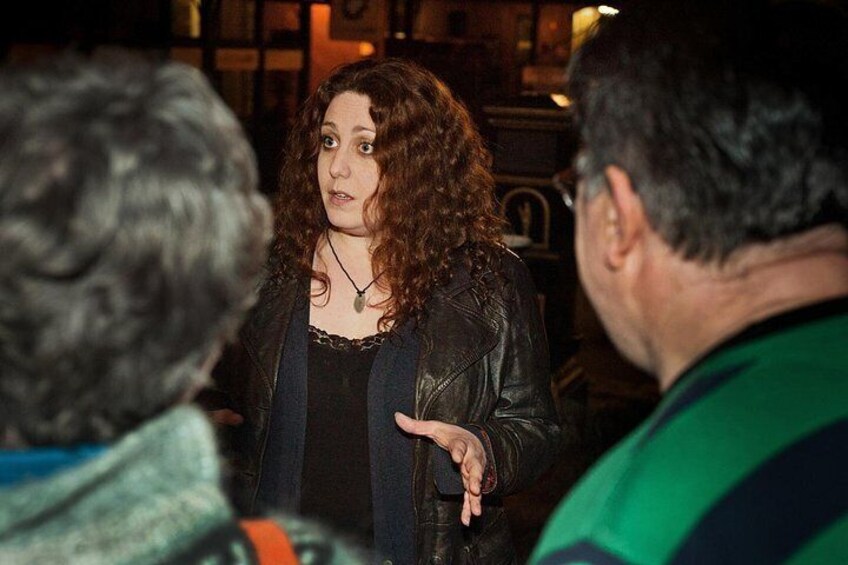 Ghostly Walks guide Kate 2