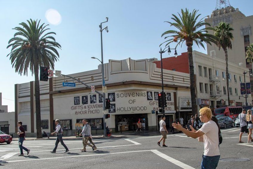 Souvenir shops along Hollywood Boulevard offer a fancy variety of memorabilia and other knick-knacks. 4