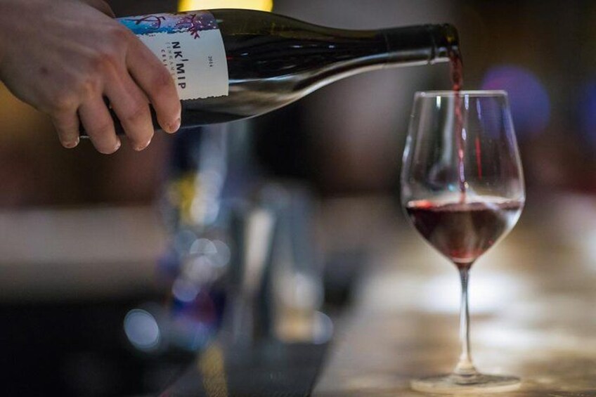 Full Day Best of Vancouver Private City Tour and Wine Tasting 1