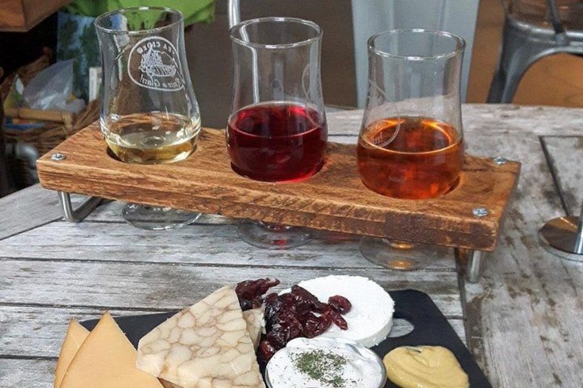 Private Local Libations Tour, Victoria, BC 1