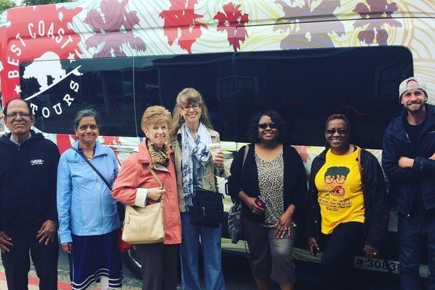 Seeing Hollywood, Celebrity Homes, Beverly Hills, Santa Monica, Venice Beach, and Downtown LA on our Best Coast Tours LA Tour! 3
