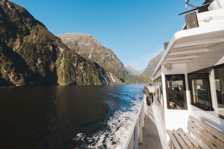 Glass Roof, Small Group, Milford Sound Day Tour from Queenstown 5