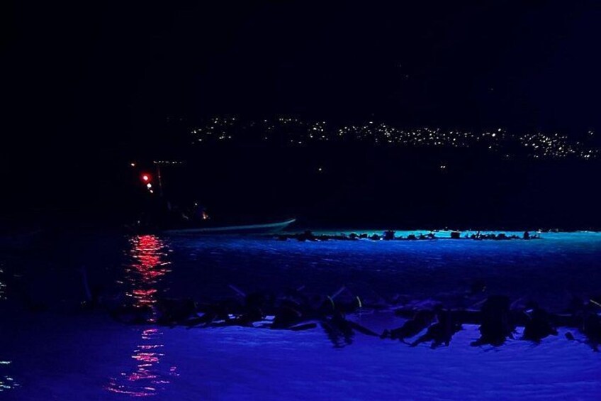 Glow of the Deep: Night Snorkeling with Manta Rays 2