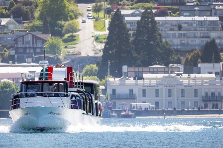 Queenstown: Lake Wakatipu Scenic Cruise (90 Minutes) 2