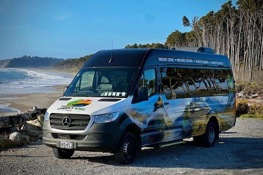 Premium Milford Sound Small Group Tour & Cruise from Queenstown 2