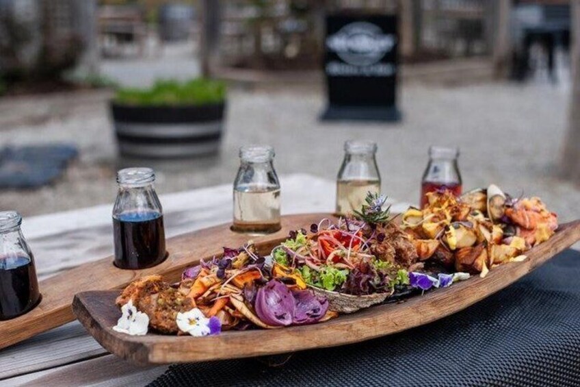 Gourmet Food & Wine Tour Queenstown: 4 wineries & 5 dish lunch 2