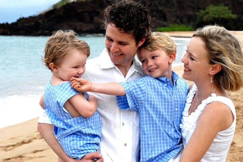 Maui Family and Couple Beach Photo Session 3