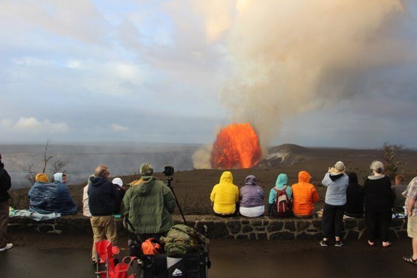 Private Guide Meet In Hawaii Volcanoes National Park 1