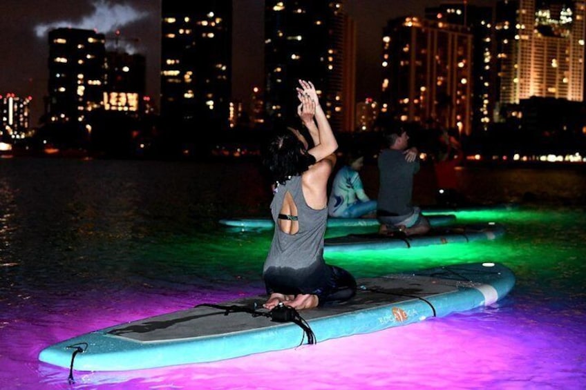 Night SUP Yoga in Honolulu, Hawaii 4