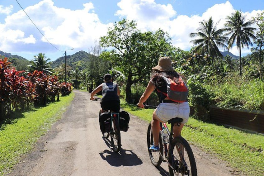 Heading inland, Rutaki. 2