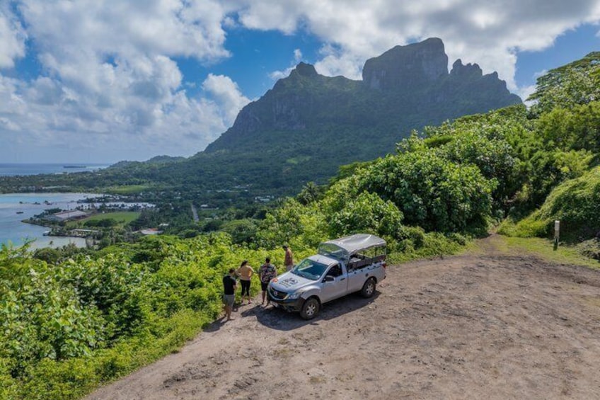 Bora Bora: Half Day Island 4WD Guided Tour 1