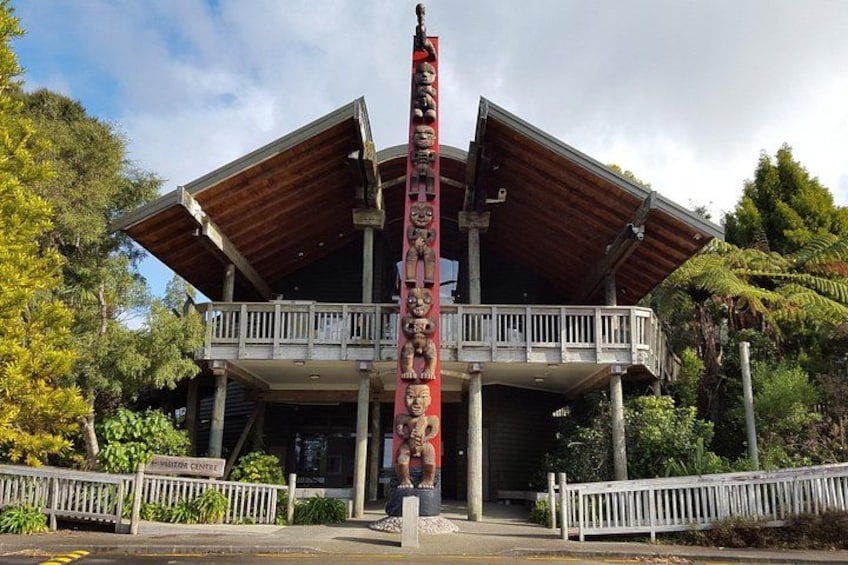 Arataki Visitor Centre 2