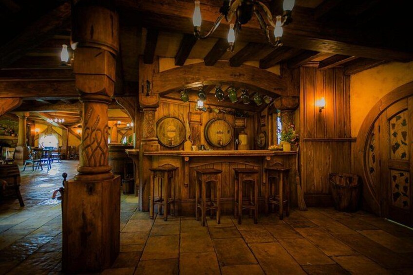 Inside the Green Dragon Inn 3