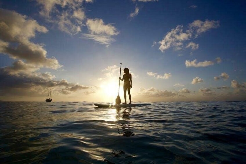 Magic Island Honolulu Stand Up Paddling 4