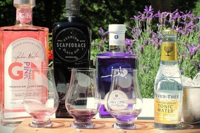 The Winery in Arrowtown | Enjoy a gin tasting with a great cheese platter! 3