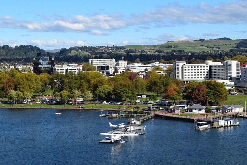Departure point at the Rotorua City Lakefront 2