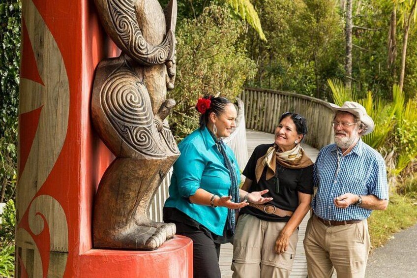 Learn about Tikanga Maori (Maori customs) 4