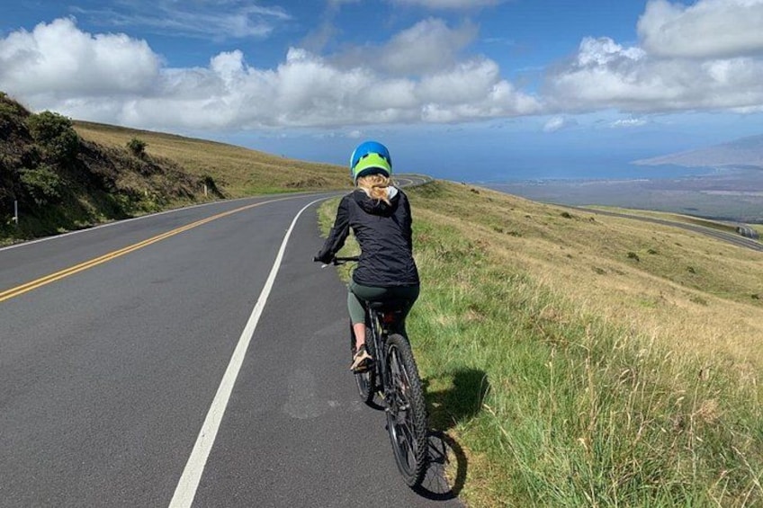 Maui Sunriders Bike Co. 20 Years Providing Self-Guided Haleakala Downhill Bike Tours! Over 1000+ 5 star reviews! Maui's Best & Longest Ride over any operator, from the mountain to the sea. 1