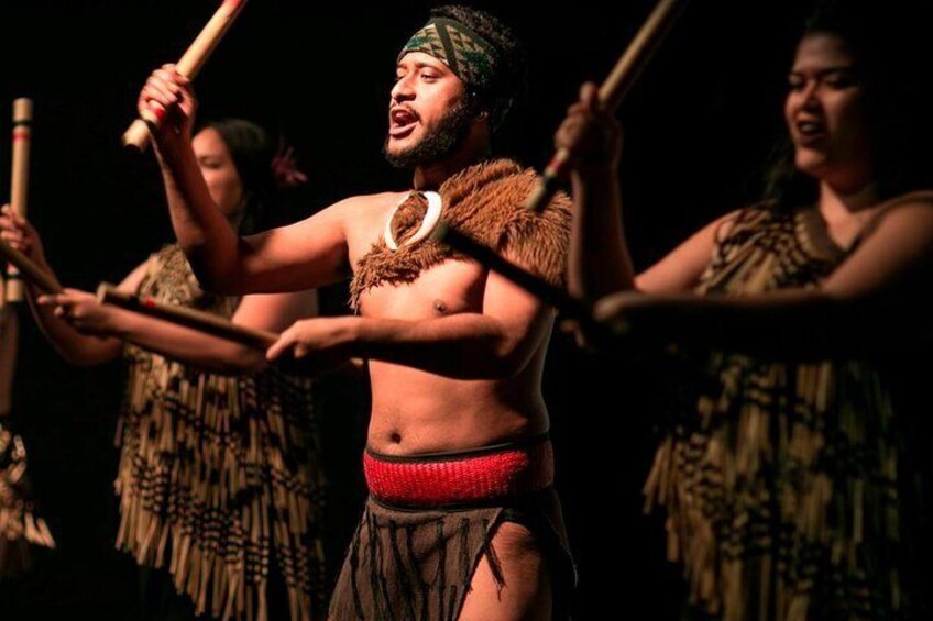 Private Auckland Maori Luxury Tour