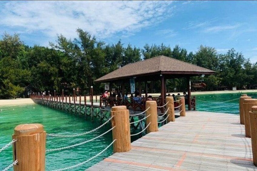 Island Hopping 1