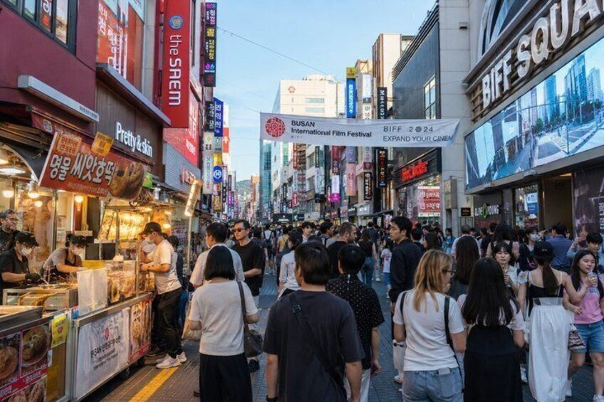 Small Group Discover Busan Tour with hotel pickup and dropoff 2