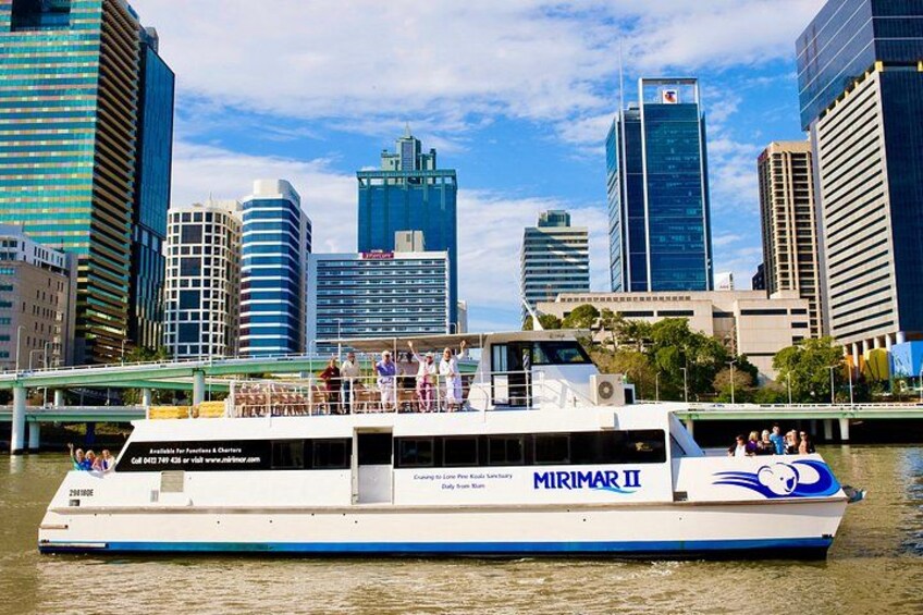 Brisbane River Cruise departing the City 1